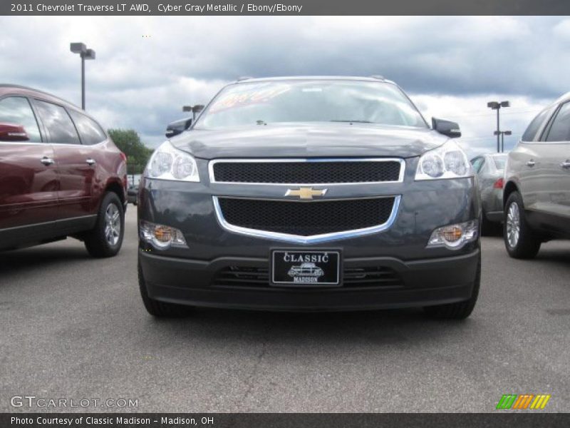 Cyber Gray Metallic / Ebony/Ebony 2011 Chevrolet Traverse LT AWD
