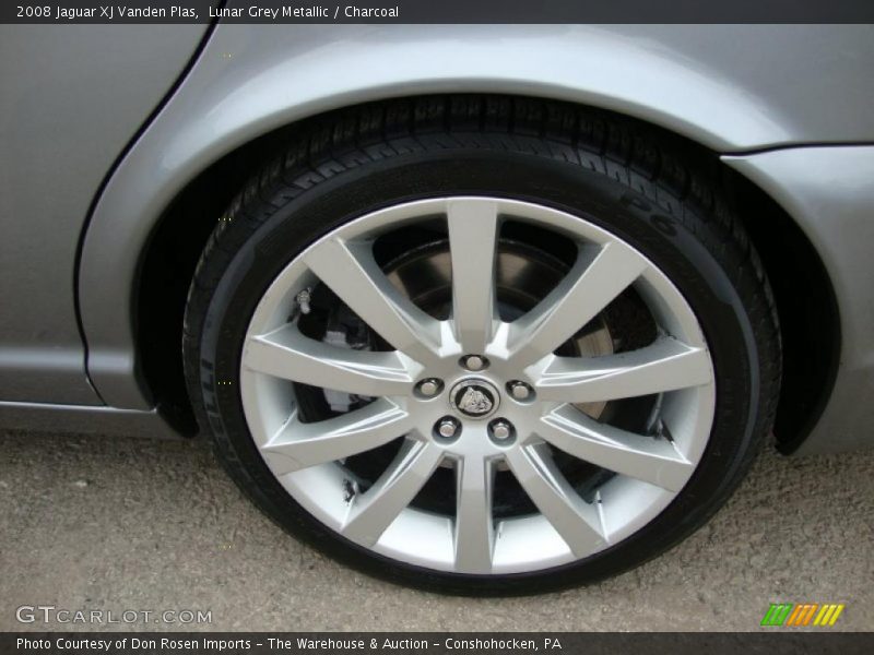 Lunar Grey Metallic / Charcoal 2008 Jaguar XJ Vanden Plas