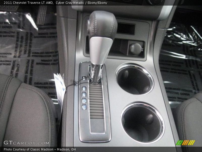 Cyber Gray Metallic / Ebony/Ebony 2011 Chevrolet Traverse LT AWD