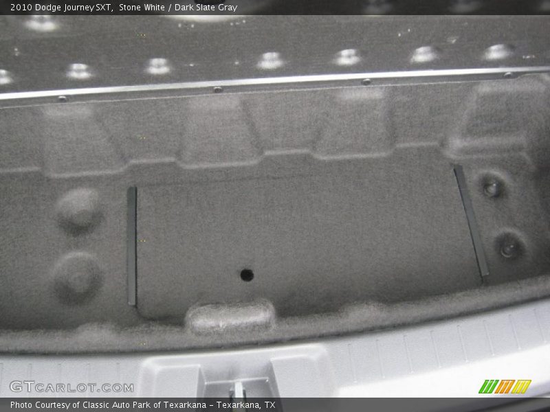 Stone White / Dark Slate Gray 2010 Dodge Journey SXT