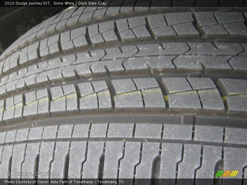 Stone White / Dark Slate Gray 2010 Dodge Journey SXT