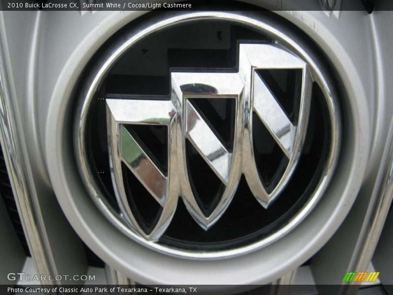 Summit White / Cocoa/Light Cashmere 2010 Buick LaCrosse CX