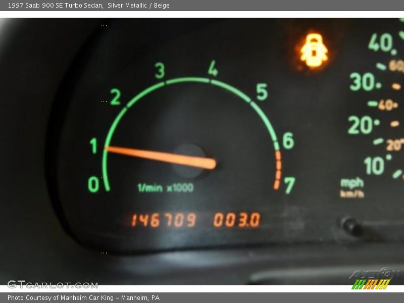 Silver Metallic / Beige 1997 Saab 900 SE Turbo Sedan