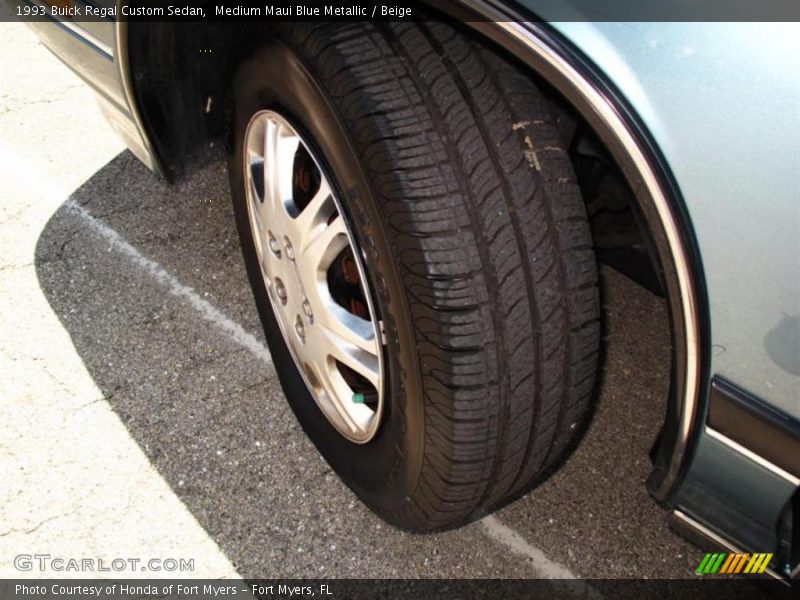Medium Maui Blue Metallic / Beige 1993 Buick Regal Custom Sedan