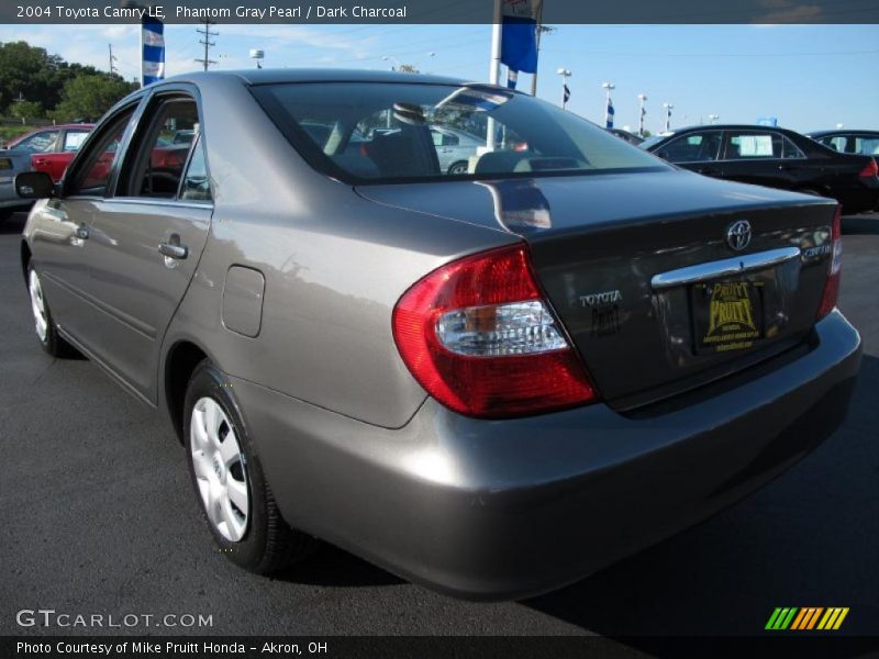 Phantom Gray Pearl / Dark Charcoal 2004 Toyota Camry LE
