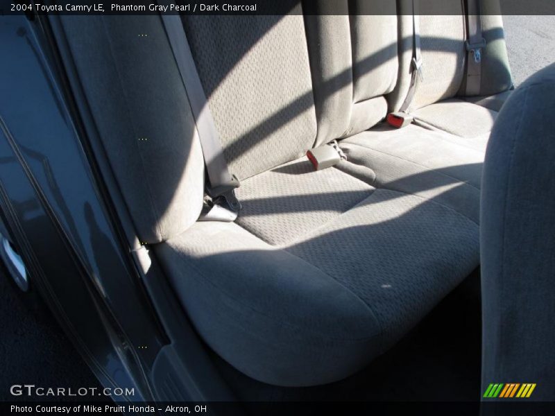 Phantom Gray Pearl / Dark Charcoal 2004 Toyota Camry LE