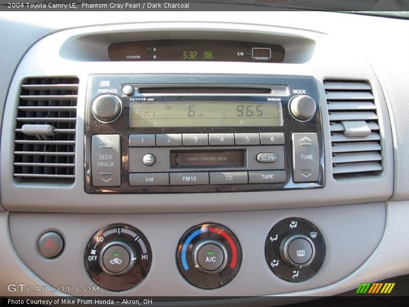 Phantom Gray Pearl / Dark Charcoal 2004 Toyota Camry LE