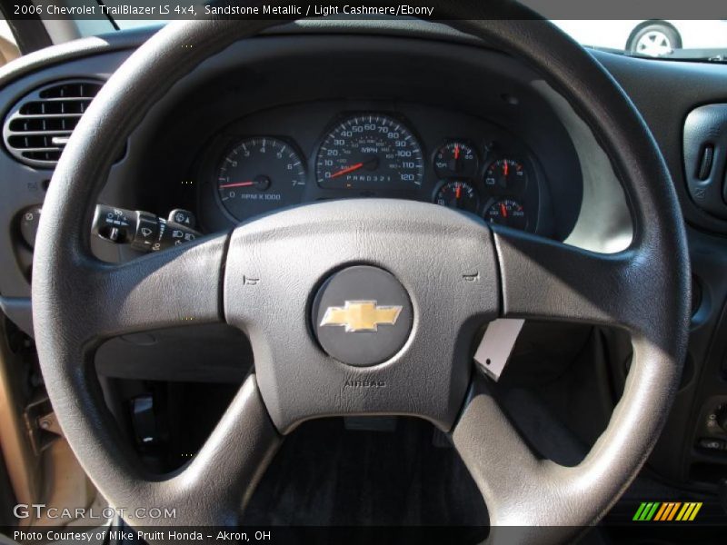 Sandstone Metallic / Light Cashmere/Ebony 2006 Chevrolet TrailBlazer LS 4x4