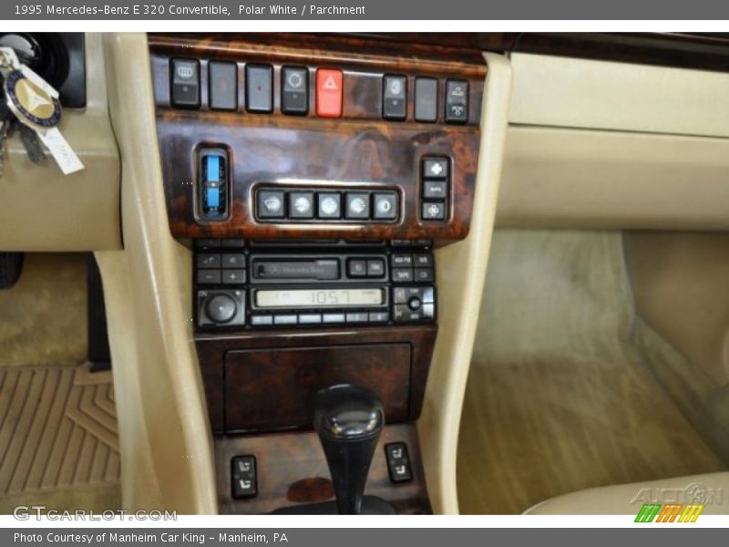Polar White / Parchment 1995 Mercedes-Benz E 320 Convertible