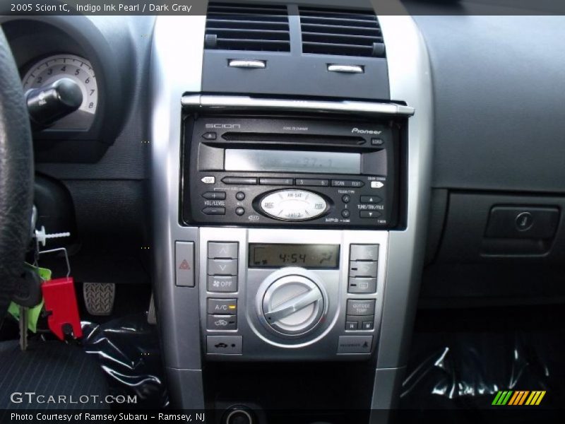 Indigo Ink Pearl / Dark Gray 2005 Scion tC