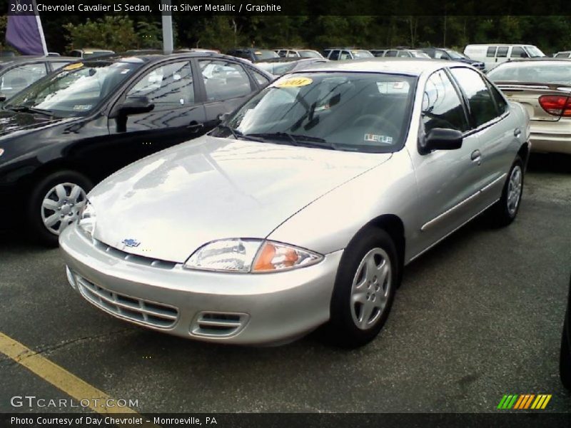 Ultra Silver Metallic / Graphite 2001 Chevrolet Cavalier LS Sedan