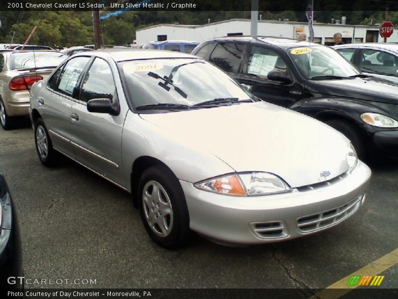 Ultra Silver Metallic / Graphite 2001 Chevrolet Cavalier LS Sedan