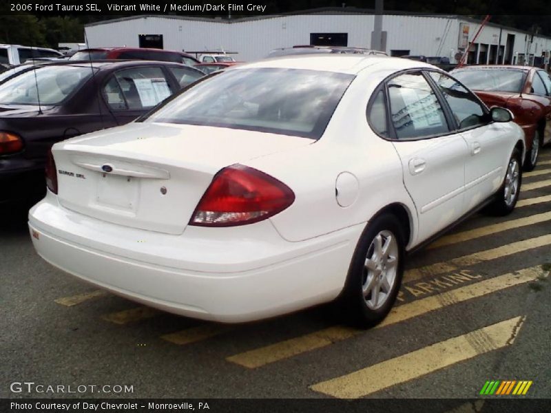 Vibrant White / Medium/Dark Flint Grey 2006 Ford Taurus SEL