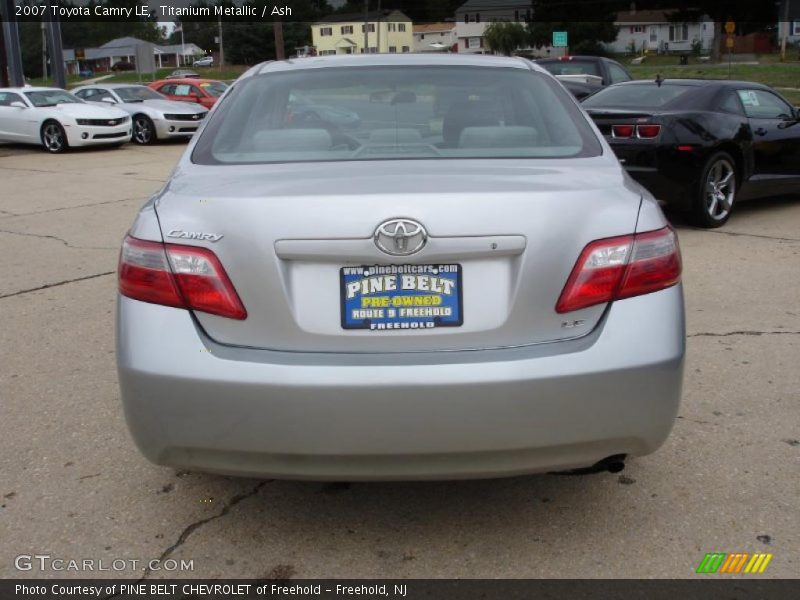 Titanium Metallic / Ash 2007 Toyota Camry LE
