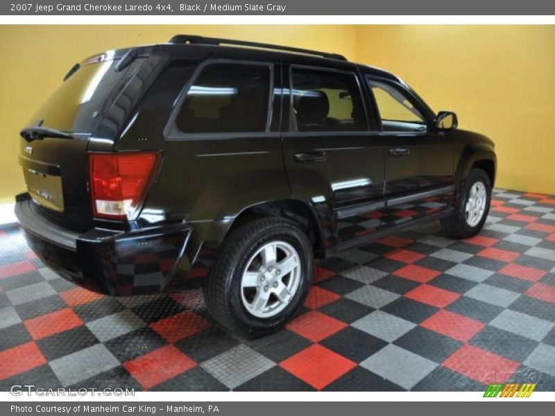 Black / Medium Slate Gray 2007 Jeep Grand Cherokee Laredo 4x4