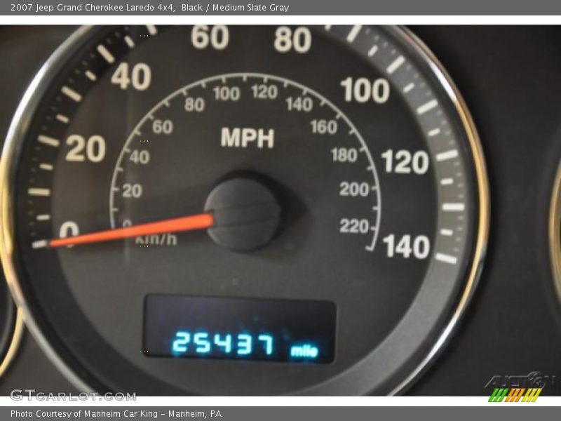 Black / Medium Slate Gray 2007 Jeep Grand Cherokee Laredo 4x4