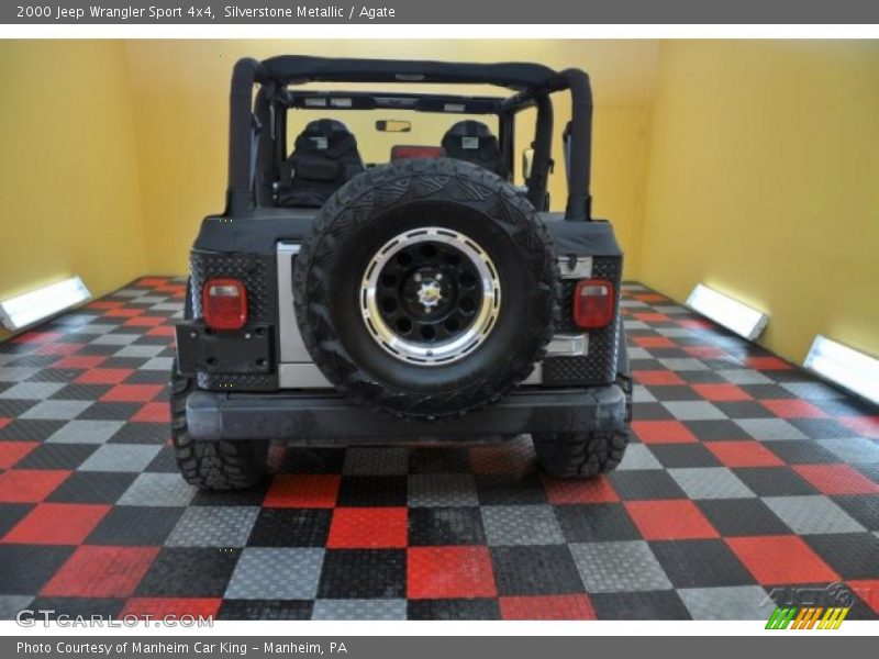 Silverstone Metallic / Agate 2000 Jeep Wrangler Sport 4x4