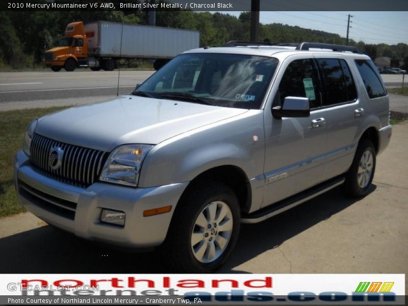 Brilliant Silver Metallic / Charcoal Black 2010 Mercury Mountaineer V6 AWD