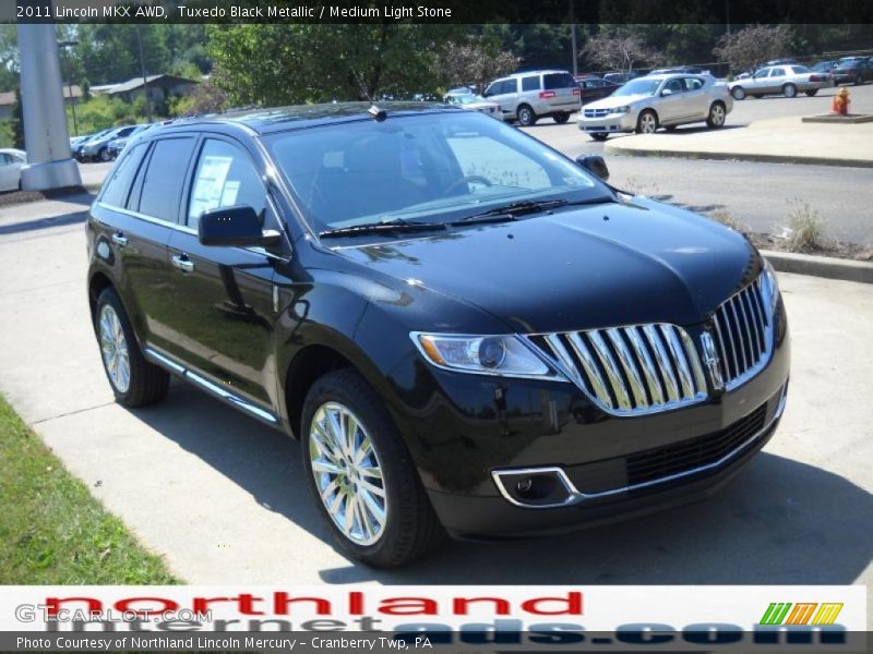 Tuxedo Black Metallic / Medium Light Stone 2011 Lincoln MKX AWD