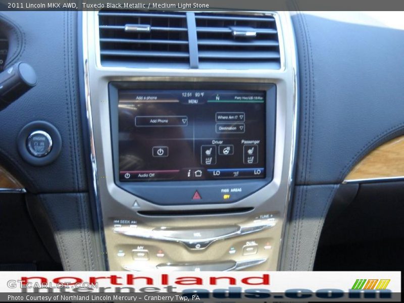Tuxedo Black Metallic / Medium Light Stone 2011 Lincoln MKX AWD