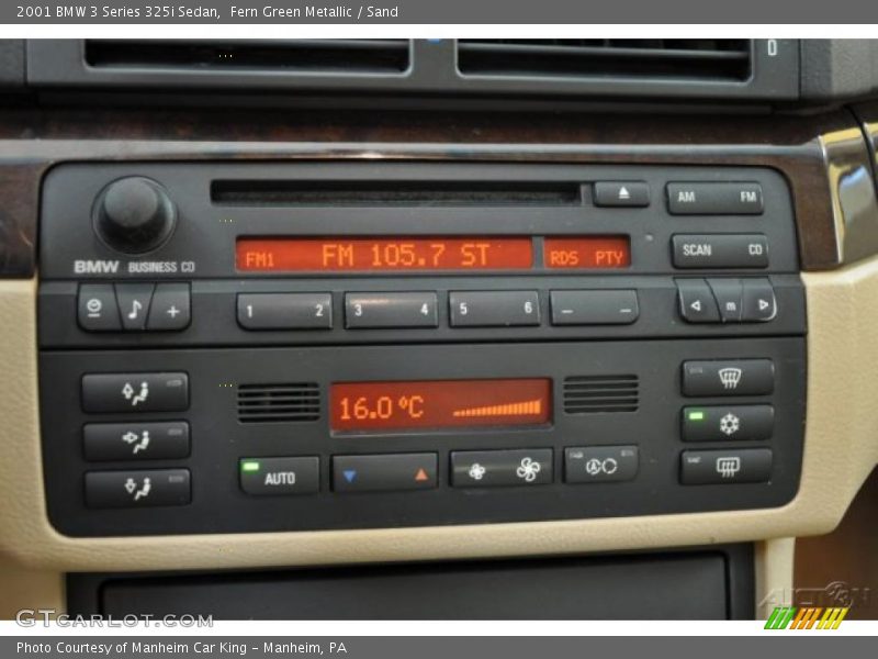 Fern Green Metallic / Sand 2001 BMW 3 Series 325i Sedan