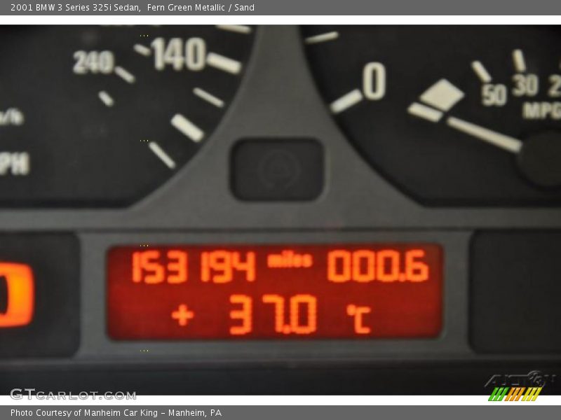 Fern Green Metallic / Sand 2001 BMW 3 Series 325i Sedan