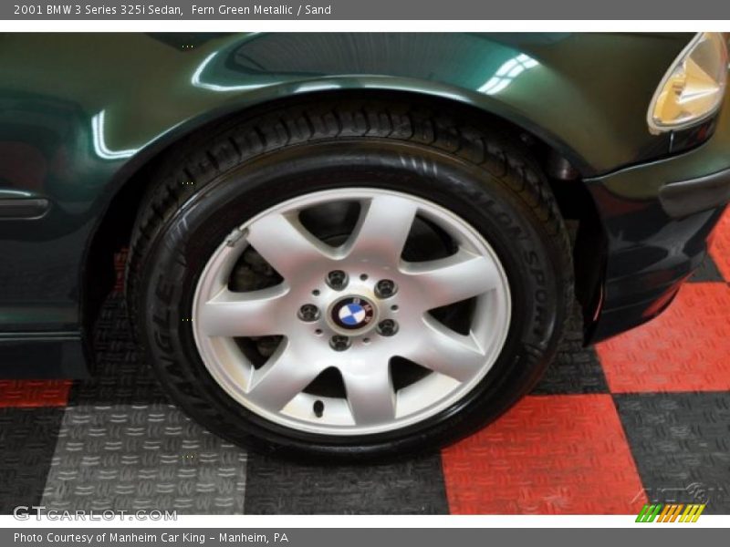 Fern Green Metallic / Sand 2001 BMW 3 Series 325i Sedan