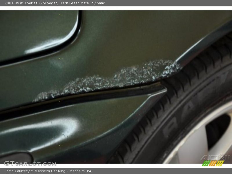 Fern Green Metallic / Sand 2001 BMW 3 Series 325i Sedan