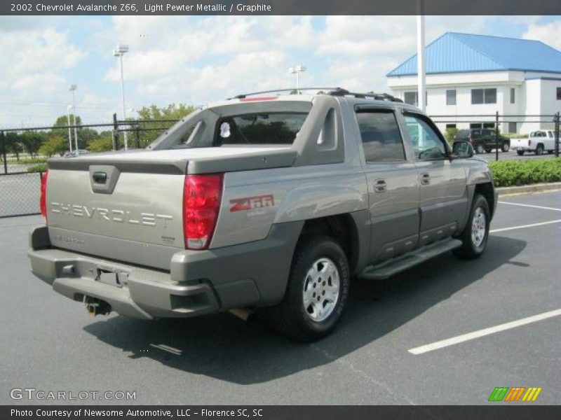 Light Pewter Metallic / Graphite 2002 Chevrolet Avalanche Z66