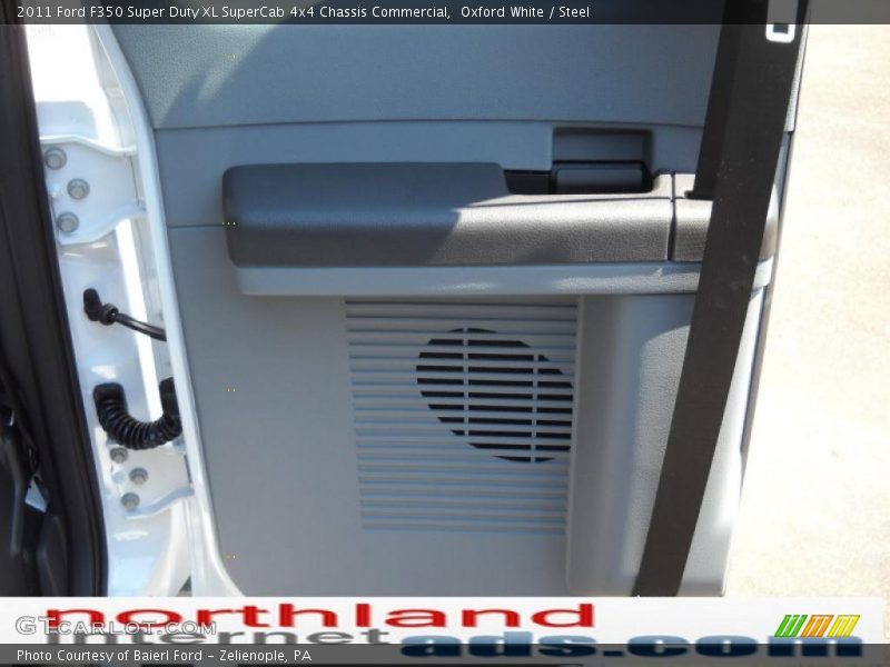 Oxford White / Steel 2011 Ford F350 Super Duty XL SuperCab 4x4 Chassis Commercial