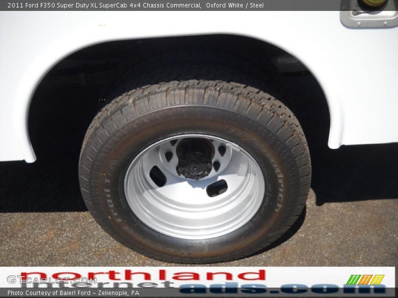 Oxford White / Steel 2011 Ford F350 Super Duty XL SuperCab 4x4 Chassis Commercial