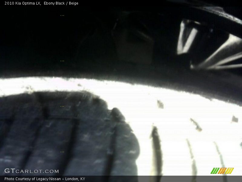 Ebony Black / Beige 2010 Kia Optima LX