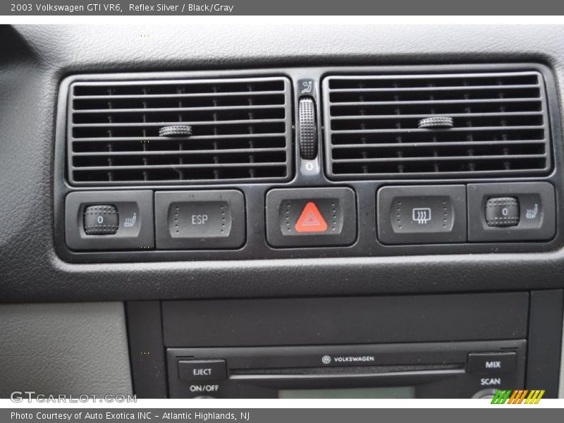 Reflex Silver / Black/Gray 2003 Volkswagen GTI VR6
