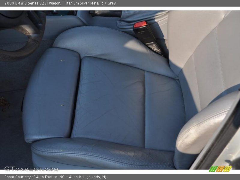 Titanium Silver Metallic / Grey 2000 BMW 3 Series 323i Wagon