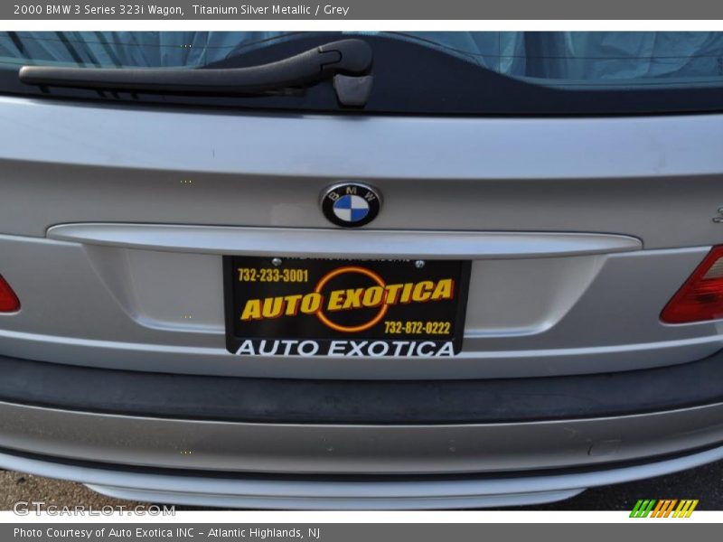 Titanium Silver Metallic / Grey 2000 BMW 3 Series 323i Wagon