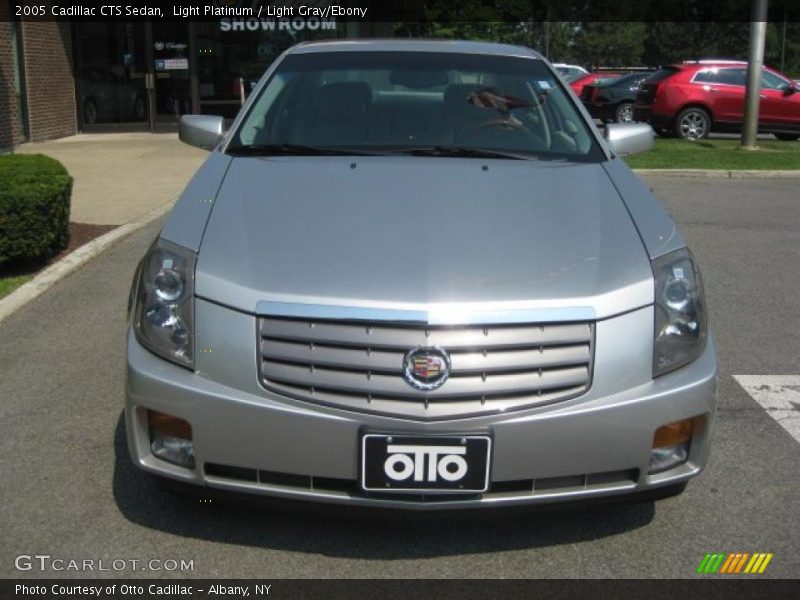 Light Platinum / Light Gray/Ebony 2005 Cadillac CTS Sedan