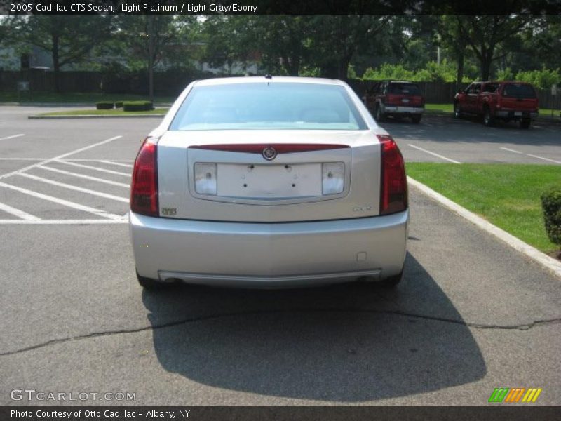 Light Platinum / Light Gray/Ebony 2005 Cadillac CTS Sedan