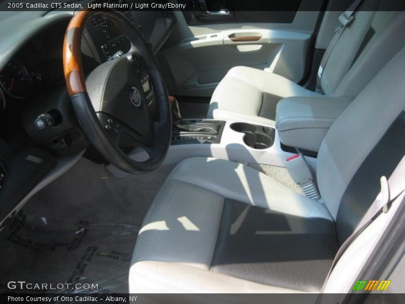 Light Platinum / Light Gray/Ebony 2005 Cadillac CTS Sedan