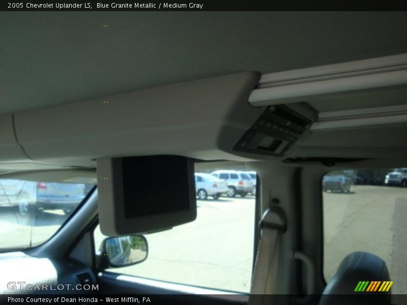 Blue Granite Metallic / Medium Gray 2005 Chevrolet Uplander LS
