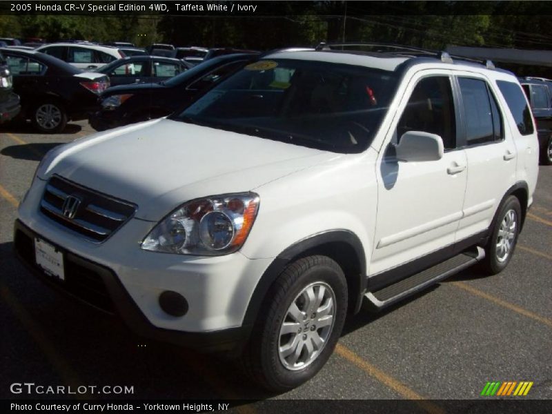 Taffeta White / Ivory 2005 Honda CR-V Special Edition 4WD