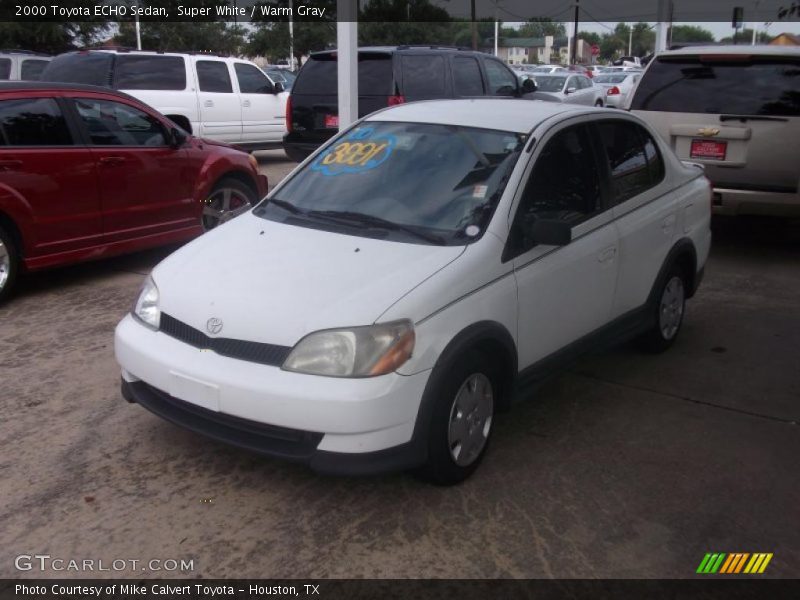 Super White / Warm Gray 2000 Toyota ECHO Sedan