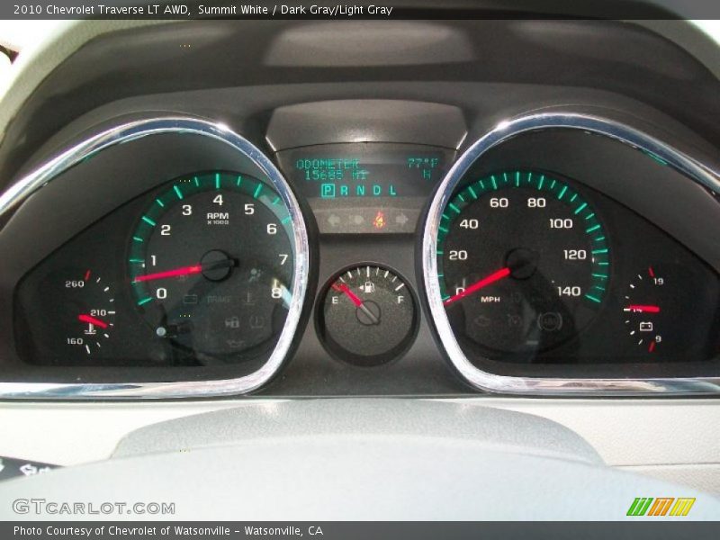 Summit White / Dark Gray/Light Gray 2010 Chevrolet Traverse LT AWD