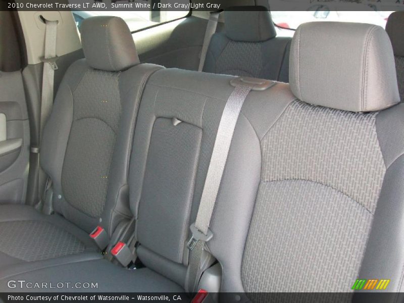 Summit White / Dark Gray/Light Gray 2010 Chevrolet Traverse LT AWD
