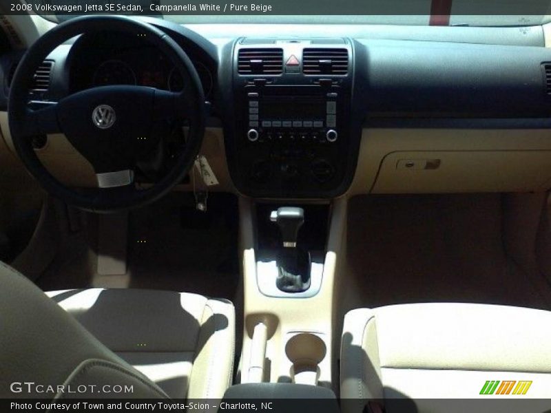 Campanella White / Pure Beige 2008 Volkswagen Jetta SE Sedan