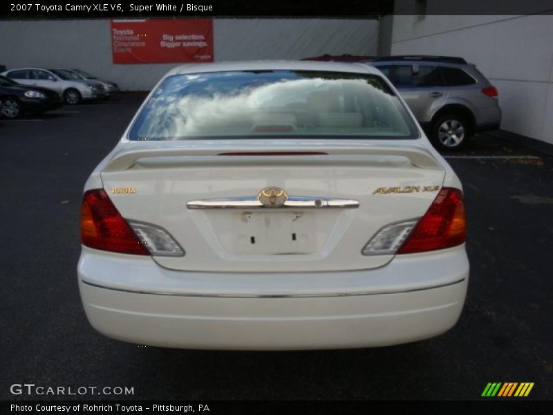 Super White / Bisque 2007 Toyota Camry XLE V6