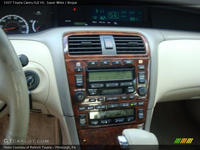 Super White / Bisque 2007 Toyota Camry XLE V6