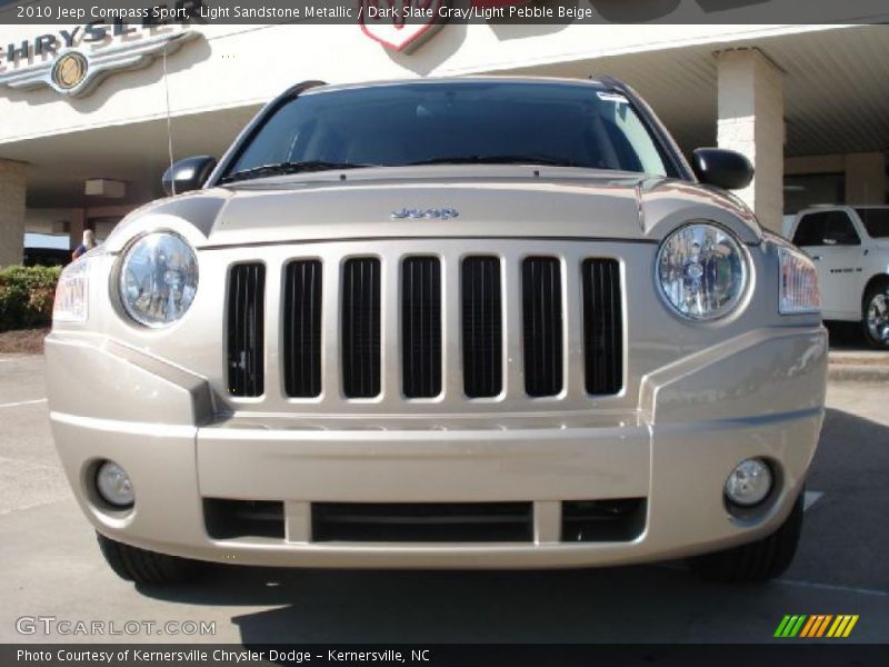 Light Sandstone Metallic / Dark Slate Gray/Light Pebble Beige 2010 Jeep Compass Sport