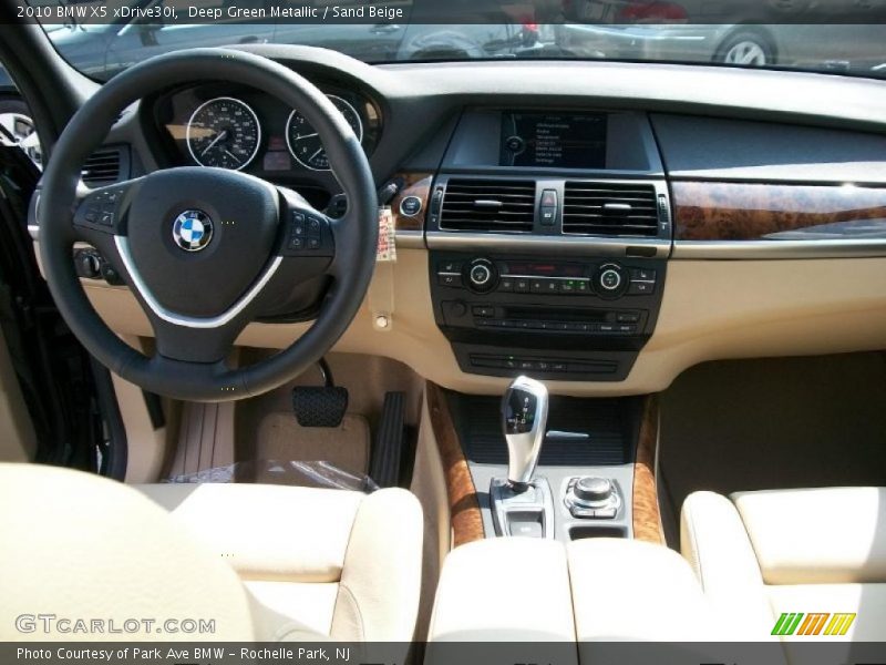 Deep Green Metallic / Sand Beige 2010 BMW X5 xDrive30i
