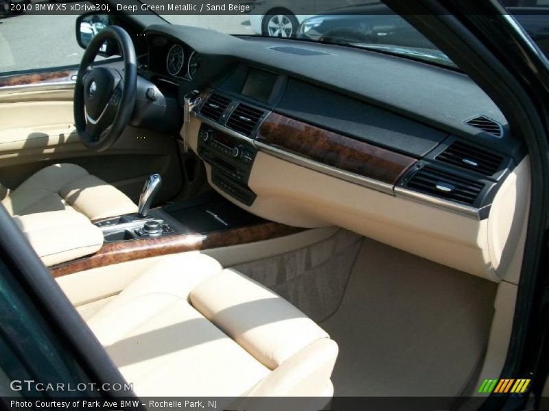 Deep Green Metallic / Sand Beige 2010 BMW X5 xDrive30i