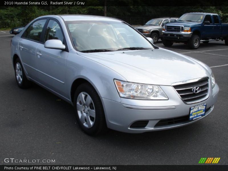 Radiant Silver / Gray 2010 Hyundai Sonata GLS